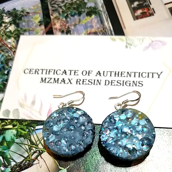 RAINDROP EFFECT MzMax Resin Designs Earrings - Picture 7 of 8